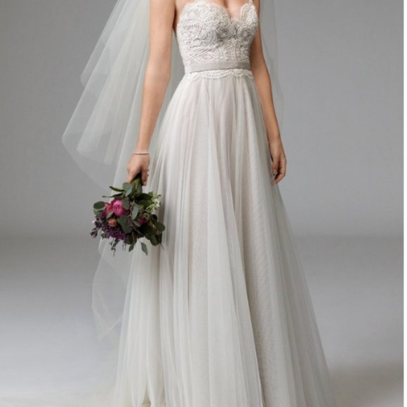 Della (Beaded) Wedding Dress by WToo (Watters) - Picture 3 of 4